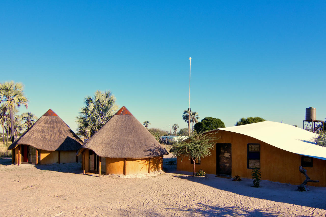 Ongula Village Homestead Lodge Omupumba Exterior photo