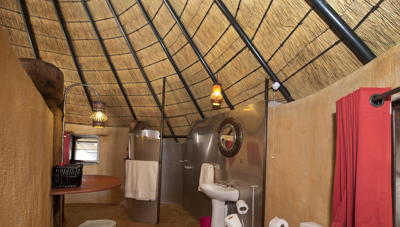 Ongula Village Homestead Lodge Omupumba Room photo